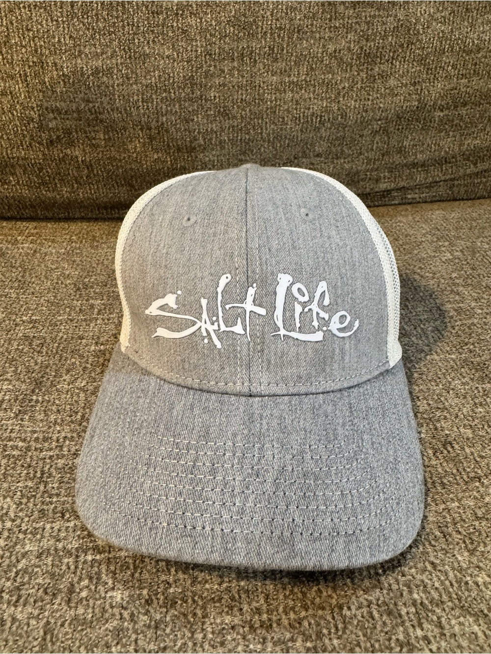 Salt Life Fish Dive Surf Hat in Grey Heather One Size Fits Most